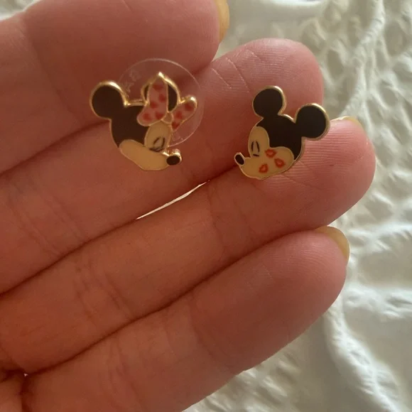 Disney baublebar earrings- - Picture 3 of 13